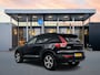 Volvo XC40 B3 Plus Dark | 18" | Trekhaak | Harman Kardon | Elektr., verst. Stoelen | Adaptieve Cruise | BLIS | Stoel/Stuurverwarming | Keyless