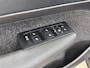 Volvo XC40 B3 Plus Dark | 18" | Trekhaak | Harman Kardon | Elektr., verst. Stoelen | Adaptieve Cruise | BLIS | Stoel/Stuurverwarming | Keyless