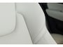 Volvo V60 Cross Country 2.0 B5 AWD Ultimate | PANORAMADAK | LEDER .