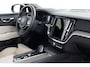 Volvo V60 Cross Country 2.0 B5 AWD Ultimate | PANORAMADAK | LEDER .