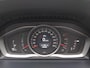 Volvo V60 1.6 D2 Momentum Dak Navi Clima Cruise PDC 17 Inch Telefoon Regensensor Origineel NL Electrisch inklabere buitenspiegels