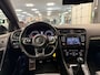 Volkswagen Golf 1.2 TSI R-Line * Panoramadak / Camera / Navigatie / Stoelverwarming / NL Auto *