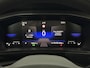 Volkswagen T-Cross 1.0 TSI Life Edition Clima, Navi, Parkeersensoren, Cruise control adaptief, Winterpakket, Virtual desk