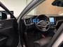 Volvo XC60 T6 AWD Recharge Plus Dark | Trekhaak | 360° Camera | All Season banden | Adaptieve Cruise Control | Stoelverwarming voor+achter | Stuurwielverwarming | Schuifdak | Pilot Assist | BLIS Dode Hoek Detectie | Elektrische voorstoelen geheugen | Lederen bekleding | Zitting verlenging voorstoelen | 19 Inch | Google Infotainment | Keyless Drive | Elektrisch bedienbare achterklep | DAB Radio | Apple Carplay/Android Auto | Draadloos telefoon opladen | Volvo On Call met mobiele App functie | Silver Dawn Metallic |