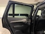 Volvo XC90 T8 AWD Recharge Ultra Dark | Vol! | Bowers & Wilkins | Luchtvering | Stoelventilatie | Trekhaak | 360 Camera | Head-Up Display | Stoelmassage | 455pk | Adaptieve Cruise Control | Stoelverwarming voor+achter | Stuurwielverwarming | Schuifdak | 20 Inch | Full LED Meesturende koplampen | Pilot Assist | BLIS Dode Hoek Detectie | Alcantara hemelbekleding | Lederen handgrepen en zonnekleppen | Elektrische voorstoelen geheugen | Nappa Lederen bekleding | Zitting verlenging voorstoelen | Lederen Dashboard | Google Infotainment | Keyless Drive | Parkeersensoren voor+achter | Privacy Glass | Elektrisch bedienbare achterklep | Geïntegreerde zongordijnen achterportieren | Geïntegreerd kinderzitje achterin | Verlichte instaplijsten | 7-Persoons | 4-Zone Climate Control | DAB Radio | Apple Carplay/Android Auto | Alarm Klasse III | Draadloos telefoon opladen | Volvo On Call met mobiele App functie | Onyx Black Metallic |