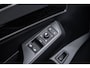 Volkswagen ID.7 Tourer Pro Limited 286pk | Trekhaak | Stuur & Stoelverwarming | 19" | Camera