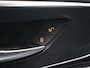 Mercedes-Benz Vito 114 CDI | Aut. | L2 Lang | LM Velgen | Trekhaak | LED Koplampen | 3-zits | Parkeercamera | Navigatie | Climate Control | Certified