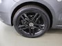 Mercedes-Benz Vito 114 CDI | Aut. | L2 Lang | LM Velgen | Trekhaak | LED Koplampen | 3-zits | Parkeercamera | Navigatie | Climate Control | Certified