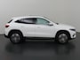 Mercedes-Benz EQA 250+ Business Solution Luxury 71 kWh | Panoramaschuifdak | Winterpakket | Dodehoekassistent |