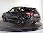 Mercedes-Benz GLC 300e 4MATIC Sport Edition | AMG | Panoramaschuifdak | Premium pakket | 360 Camera | Matrix LED koplampen |