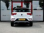 Volkswagen T-Roc 1.5 TSI Style | Navigatie | Camera | Schuif/Kanteldak | DAB | Climate Control | LED Koplampen |