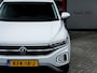 Volkswagen T-Roc 1.5 TSI Style | Navigatie | Camera | Schuif/Kanteldak | DAB | Climate Control | LED Koplampen |