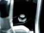 Volkswagen T-Roc 1.5 TSI Style | Navigatie | Camera | Schuif/Kanteldak | DAB | Climate Control | LED Koplampen |