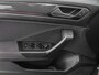 Volkswagen T-Roc 1.5 TSI 150pk Sport DSG · Panoramadak · Afneembare Trekhaak · Stoelverwarming · Navigatie · 17"Velgen · Elek. Inklapbare Spiegels ·