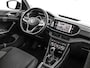 Volkswagen T-Cross 1.0 TSI 95pk · Camera · Apple/Android Car Play · Navigatie · Stoelverwarming · 16'' Inch · Garantie t/m 28-03-2028 of 100.000km
