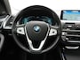 BMW X3 xDrive30e Advantage PHEV 293pk Dealer O.H. | Panodak | Adaptive Cruise | Camera | Harman / Kardon | Sportstoelen Verwarmd | Sfeerverlichting | Blis | Apple Carplay | Navigatie | DAB | Plug In Hybrid |