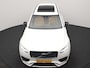 Volvo XC90 T8 AWD Plus Dark 7 Persoons LONG RANGE PHEV 455pk Dealer O.H. | Trekhaak Af Fabriek | Luchtvering | Panodak | Adaptive Cruise | 360 Camera | Harman / Kardon | Lederen Sportstoelen Memory & Ventilatie | Stuur Verwarmd | Keyless | Blis | 20"L.M | Plug In Hybrid |