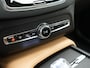 Volvo XC90 T8 AWD Plus Dark 7 Persoons LONG RANGE PHEV 455pk Dealer O.H. | Trekhaak Af Fabriek | Luchtvering | Panodak | Adaptive Cruise | 360 Camera | Harman / Kardon | Lederen Sportstoelen Memory & Ventilatie | Stuur Verwarmd | Keyless | Blis | 20"L.M | Plug In Hybrid |