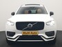 Volvo XC90 T8 Recharge AWD R-Design 7 Persoons LONG RANGE PHEV 455pk Dealer O.H. | Trekhaak Af Fabriek | Luchtvering | Panodak | Adaptive Cruise | 360 Camera | Harman / Kardon | Lederen Sportstoelen Memory & Ventilatie | Stuur Verwarmd | Keyless | Blis | 20"L.M | Plug In Hybrid |