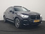 BMW X4 M40i M Sport 354pk | Trekhaak Af Fabriek | Panodak | Head Up | Adaptive Cruise | 360 Camera | Adaptief Onderstel | Lederen Sportstoelen Memory & Verwarmd | 21"L.M | Keyless | Blis | Sfeerverlichting | Apple Carplay |
