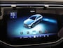 Mercedes-Benz E-klasse 300e Sport Edition | Panoramaschuifdak | Head-up | Trekhaak | Burmester | Nightpakket | 360° camera |