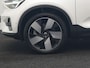 Volvo XC40 Recharge Ultimate 69 kWh 231pk Dealer O.H. | Panodak | Adaptive Cruise | Warmtepomp | 360 Camera | Harman / Kardon | Alcantara Sportstoelen Memory & Verwarmd | Stuur Verwarmd | Keyless | Blis | Apple Carplay | Google Assistent |