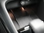Volvo XC40 Recharge Ultimate 69 kWh 231pk Dealer O.H. | Panodak | Adaptive Cruise | Warmtepomp | 360 Camera | Harman / Kardon | Alcantara Sportstoelen Memory & Verwarmd | Stuur Verwarmd | Keyless | Blis | Apple Carplay | Google Assistent |