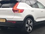 Volvo XC40 Recharge Ultimate 69 kWh 231pk Dealer O.H. | Panodak | Adaptive Cruise | Warmtepomp | 360 Camera | Harman / Kardon | Alcantara Sportstoelen Memory & Verwarmd | Stuur Verwarmd | Keyless | Blis | Apple Carplay | Google Assistent |