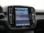 Volvo XC40 Recharge Ultimate 69 kWh 231pk Dealer O.H. | Panodak | Adaptive Cruise | Warmtepomp | 360 Camera | Harman / Kardon | Alcantara Sportstoelen Memory & Verwarmd | Stuur Verwarmd | Keyless | Blis | Apple Carplay | Google Assistent |