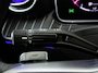 Mercedes-Benz C-klasse 300e AMG Line | Panoramaschuifdak | Night | Premium pakket | Winter pakket | Augmented Reality Navigation