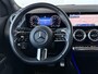 Mercedes-Benz GLA 180 AMG Line | Panoramaschuifdak | Night| Achteruitrijcamera | Dodehoekassistent |