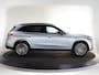 Mercedes-Benz GLC 300e 4MATIC Sport Edition | AMG | Panoramaschuifdak | Premium pakket | Nightpakket | 360° camera | Trekhaak | DIGITAL LIGHT |