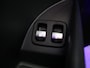 Mercedes-Benz GLC 300e 4MATIC Sport Edition | AMG | Panoramaschuifdak | Premium pakket | Nightpakket | 360° camera | Dodehoekassistent | DIGITAL LIGHT |