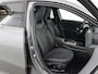 Mercedes-Benz A-klasse 250e Business Solution AMG | Panoramaschuifdak | Stoelverwarming | Achteruitrijcamera | MULTIBEAM LED |