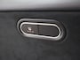 Mercedes-Benz A-klasse 250e Business Solution AMG | Panoramaschuifdak | Stoelverwarming | Achteruitrijcamera | MULTIBEAM LED |