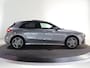 Mercedes-Benz A-klasse 250e Business Solution AMG | Panoramaschuifdak | Night | Multibeam Led | Achteruitrijcamera | Afneembare trekhaak |