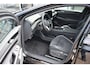 Volkswagen ID.7 Tourer Limited Edition Plus | 'App-Connect' draadloze smartphone integratie | Koplampverlichting LED Matrix (IQ.Light) | Sfeerverlichting interieur (30 kleuren instelbaar)