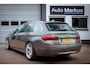 BMW 5-Serie Touring 520i Luxury Line|Pano|Memory|Virtual|Camera|Comfortstoelen