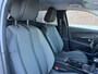 Peugeot 2008 1.2 PureTech Allure / DISTRIBUTIERIEM NIEUW / Apple CarPlay-Android / Stoelverwarming / ALL-Season / 1e Eigenaar
