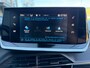 Peugeot 2008 1.2 PureTech Allure / DISTRIBUTIERIEM NIEUW / Apple CarPlay-Android / Stoelverwarming / ALL-Season / 1e Eigenaar