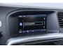 Volvo V60 1.6 T3 Momentum | Bi-Xenon | Panoramadak | Leder | Stoelverwarming | PDC V+A