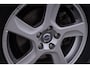 Volvo V60 1.6 T3 Momentum | Bi-Xenon | Panoramadak | Leder | Stoelverwarming | PDC V+A