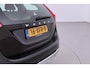 Volvo V60 1.6 T3 Momentum | Bi-Xenon | Panoramadak | Leder | Stoelverwarming | PDC V+A