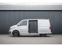Volkswagen Transporter T6.1 Bulli 2.0 TDI L1H1 | Virtual cockpit | Automaat | 150 PK | 3-Zits | 1e Eigenaar | LED | Camera | Carplay | PDC | Zijschuifdeur R+L | Trekhaak