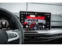 Volkswagen Golf 1.5 eHybrid 204pk DSG Style Edition | Panoramadak | Trekhaak | Head-up