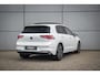 Volkswagen Golf 1.5 eHybrid 204pk DSG Style Edition | Panoramadak | Trekhaak | Head-up