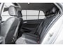 Volkswagen Golf 1.5 eHybrid 204pk DSG Style Edition | Panoramadak | Trekhaak | Head-up
