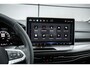 Volkswagen Golf 1.5 eHybrid 204pk DSG Style Edition | Panoramadak | Trekhaak | Head-up