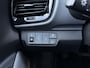 Kia Stonic 1.0 T-GDI MHEV DynamicLine | Achteruitrijcamera | Navigatie | Dodehoeksensor | Keyless go/start | Climate control