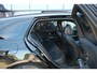 Mercedes-Benz C-klasse Estate 300 e AMG Line | Head-Up | Pano | 360º | Trekhaak | Dealer Onderhouden | Sfeer